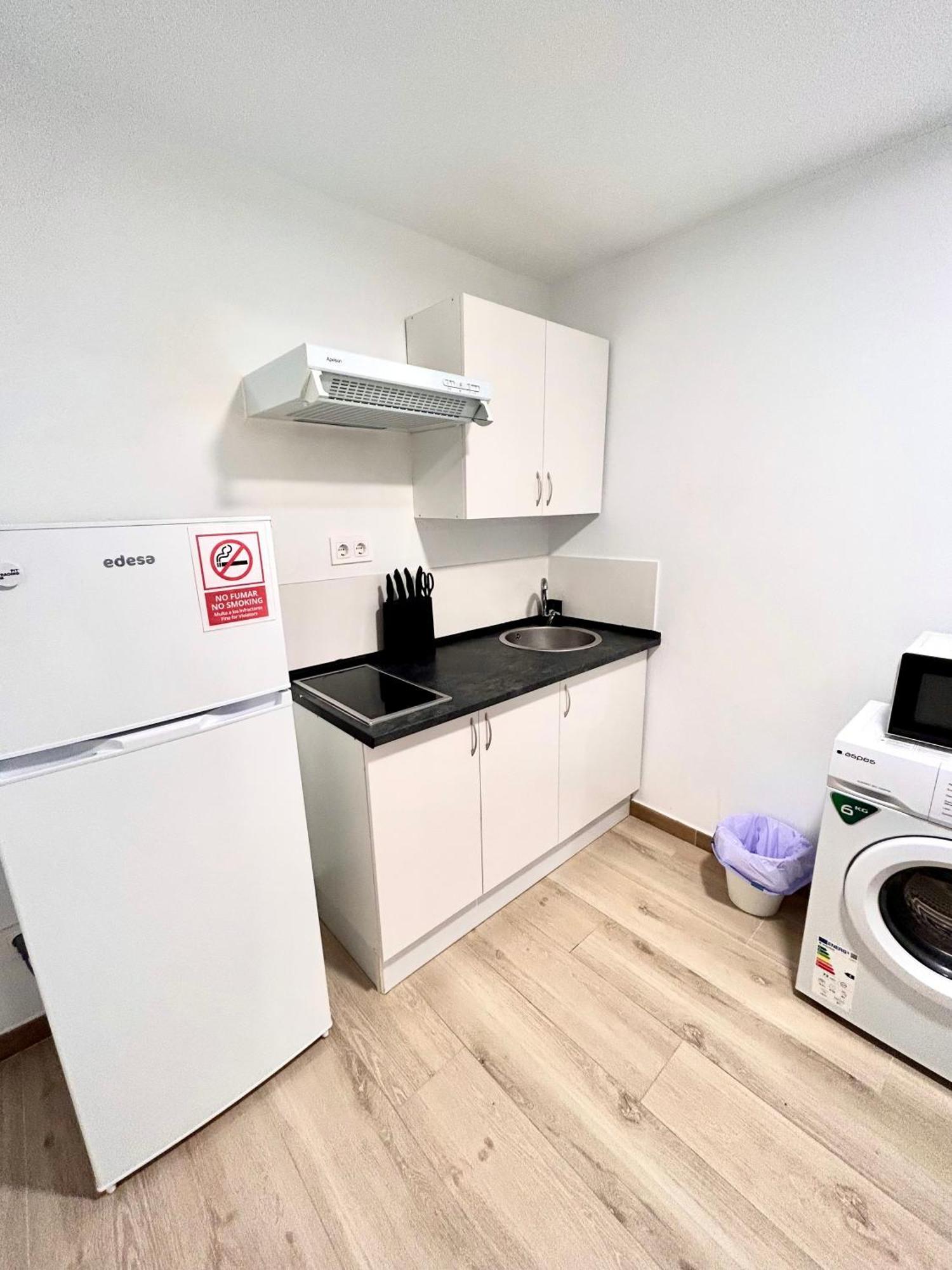 Apartamentos Ribadeo 마드리드 외부 사진