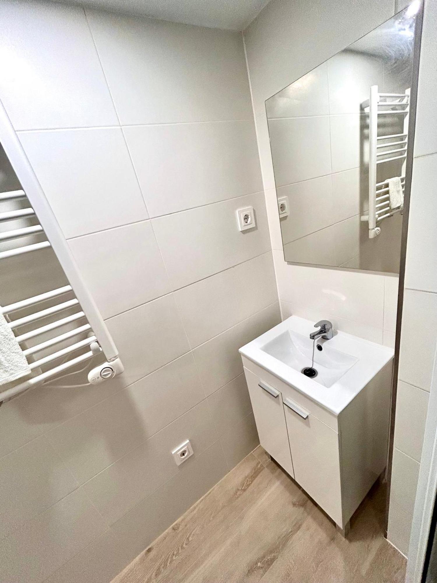 Apartamentos Ribadeo 마드리드 외부 사진