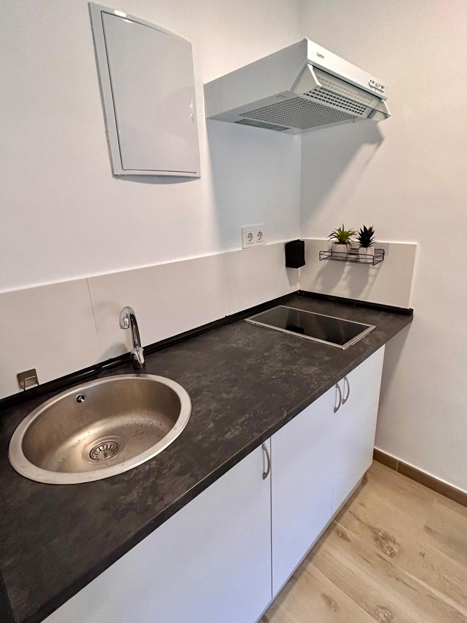 Apartamentos Ribadeo 마드리드 외부 사진